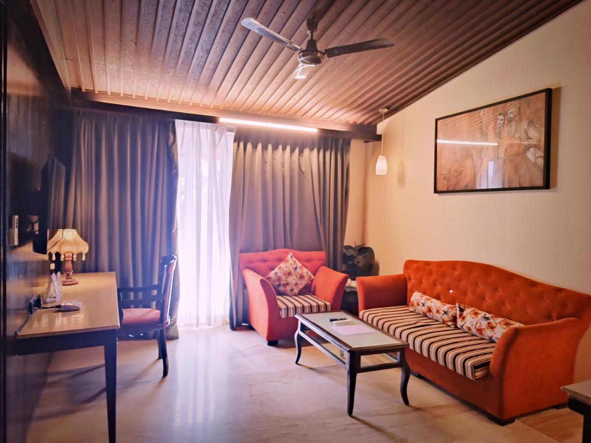 Hotel Regenta Mpg Club Mahābaleshwar Esterno foto